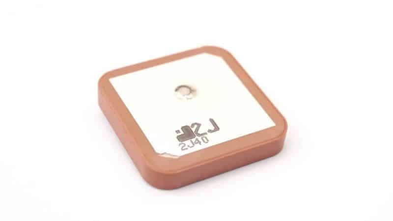 GNSS Ceramic Thru Hole Mount